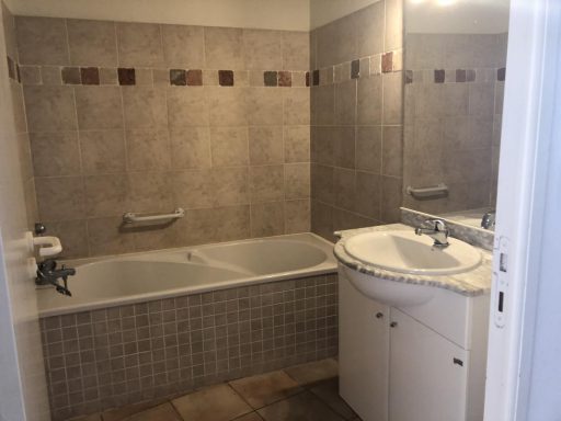 Photo Appartement-3-pièces-65-m²-à-Servian-4