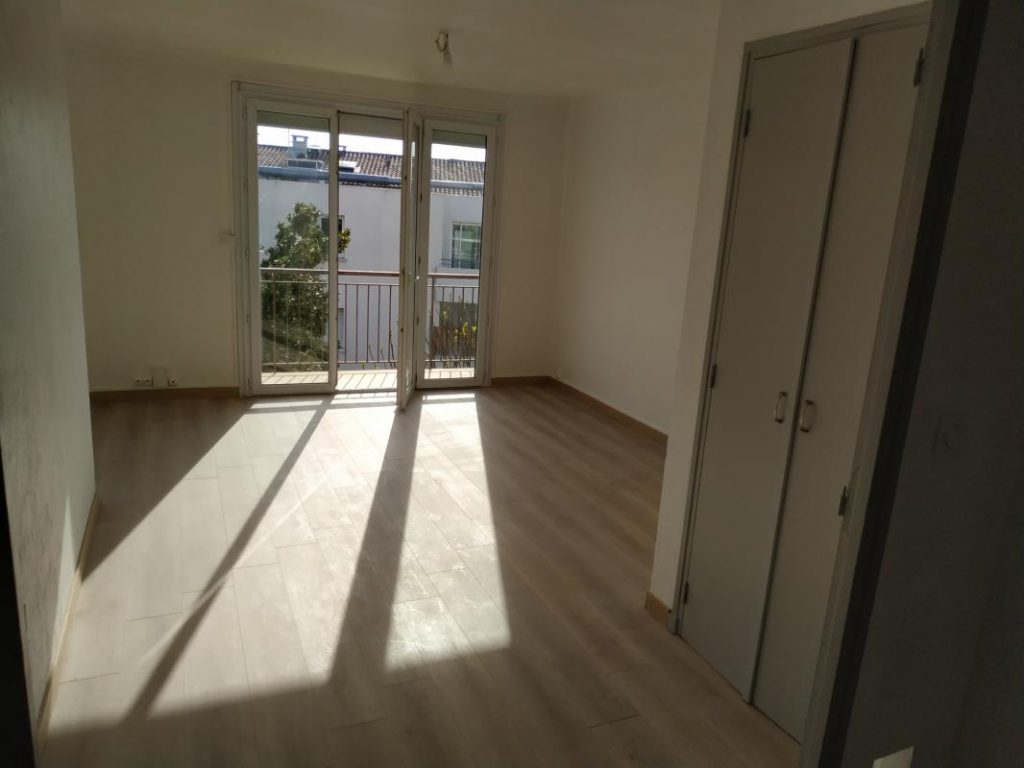 Photo Le-club-appartement-T-2-pièces-53-m²-à-Beziers-2