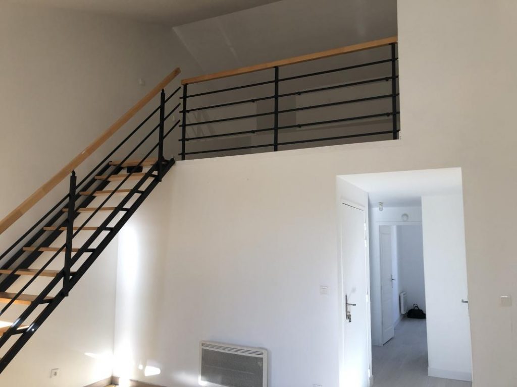 Photo appartement-+-mezzanine-4-pièces-56-m²-à-Sauvian-0