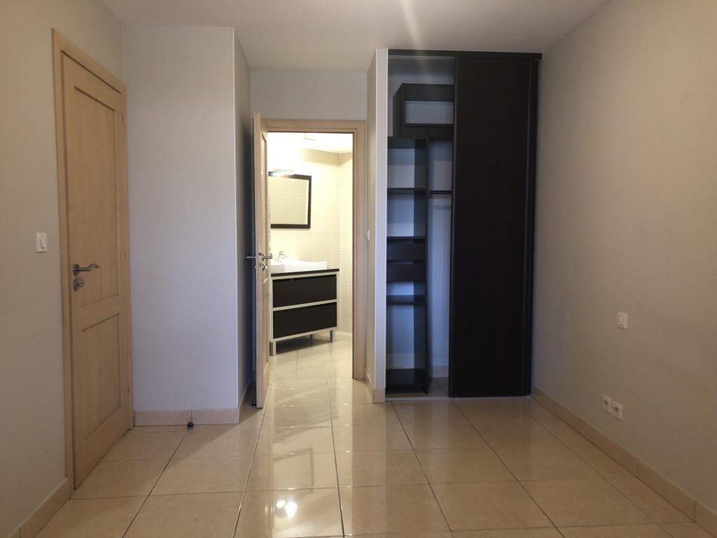 Photo APPARTEMENT-+-GARAGE-2-pièces-46-m²-à-Beziers-3