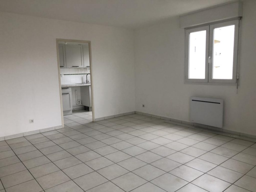 Photo APPARTEMENT-3-pièces-69-m²-à-Beziers-2