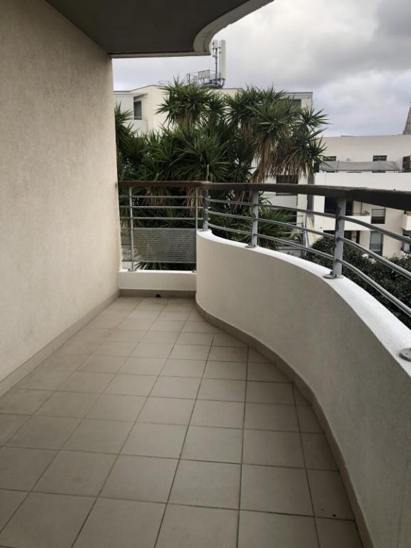 Photo APPARTEMENT-3-pièces-69-m²-à-Beziers-4