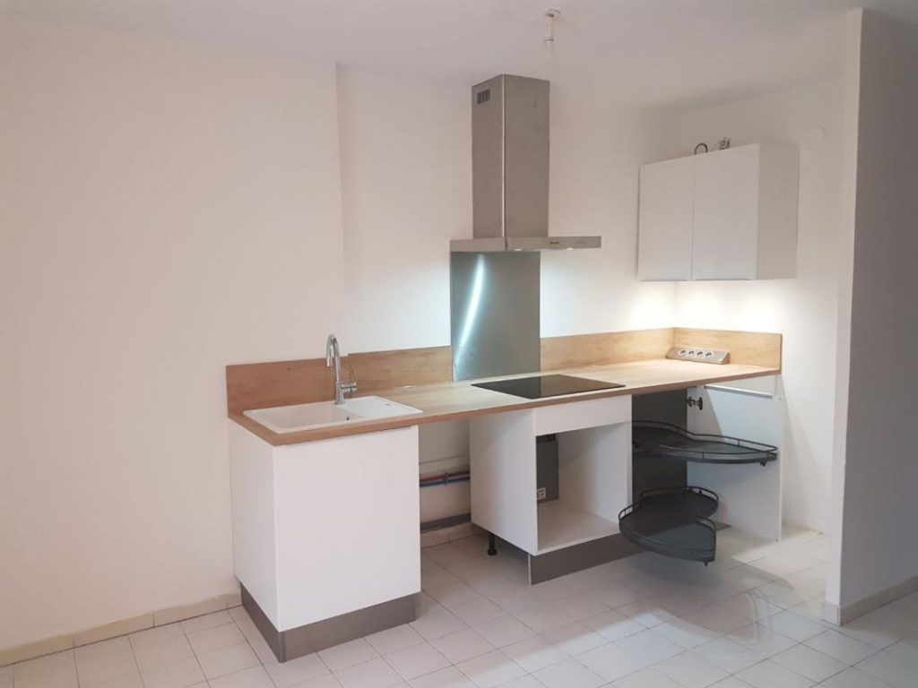 Photo Appartement-3-pièces-45-m²-à-Beziers-0