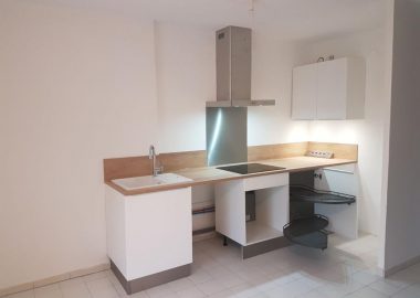 Photo Appartement-3-pièces-45-m²-à-Beziers-0