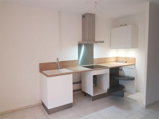 Photo Appartement-3-pièces-45-m²-à-Beziers-1