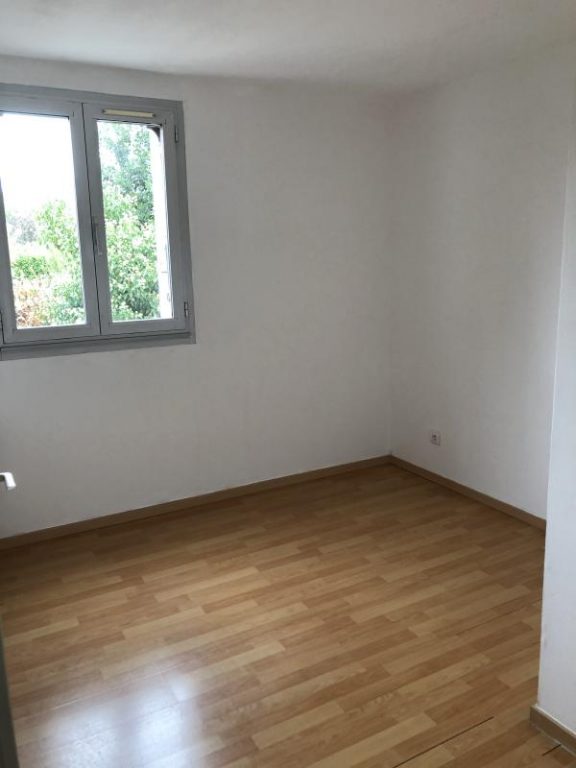 Photo Appartement-3-pièces-45-m²-à-Beziers-2