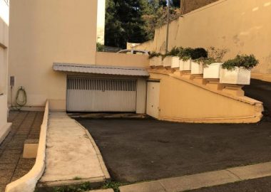 Photo GARAGE-A-LOUER-25-m²-à-Beziers-0