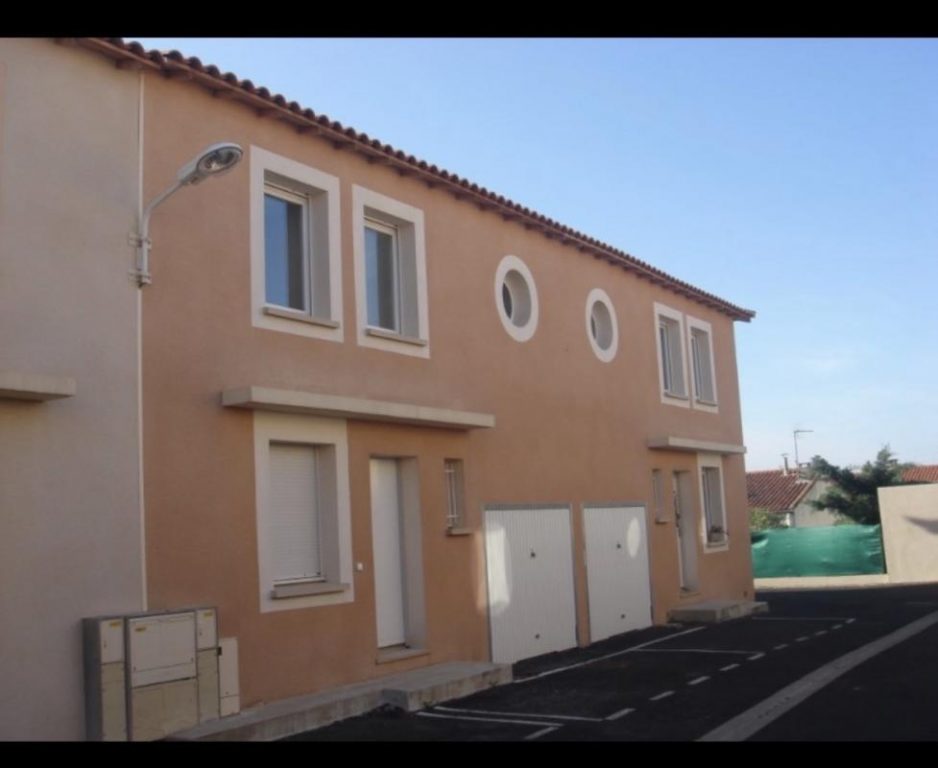 Photo villa-5-pièces-92-m²-à-Beziers-0