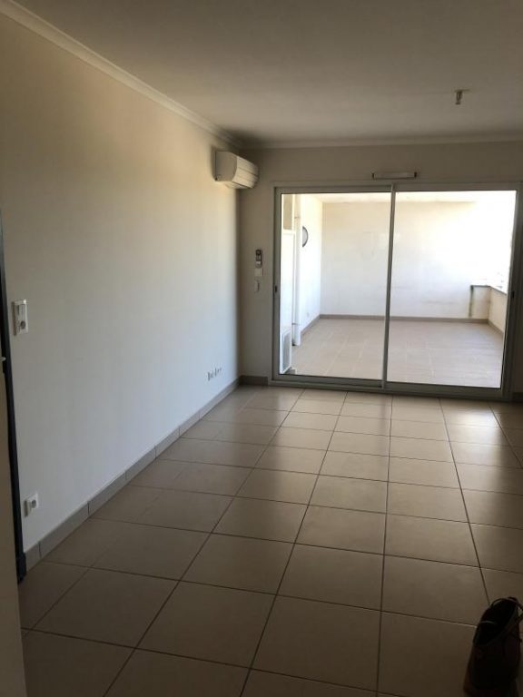 Photo APPARTEMENT-T-3-3-pièces-51-m²-à-Valras-Plage-0