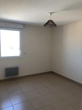 Photo APPARTEMENT-T-3-3-pièces-51-m²-à-Valras-Plage-1