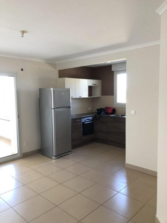 Photo APPARTEMENT-T-3-3-pièces-51-m²-à-Valras-Plage-2