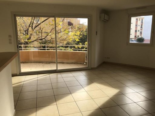 Photo Appartement--3-pièces-69-m²-à-Beziers-3