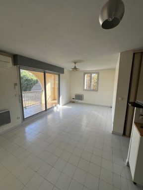 Photo APPARTEMENT-RDC-3-pièces-51-m²-à-Beziers-3