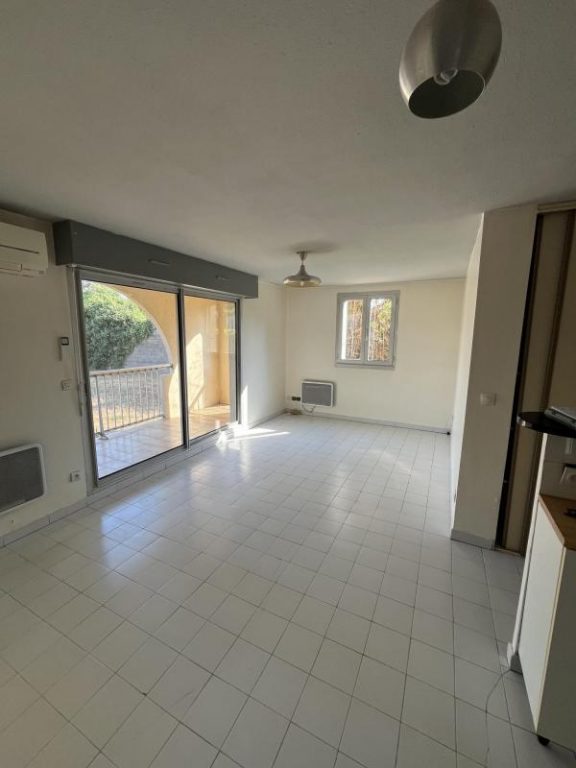 Photo APPARTEMENT-RDC-3-pièces-51-m²-à-Beziers-3