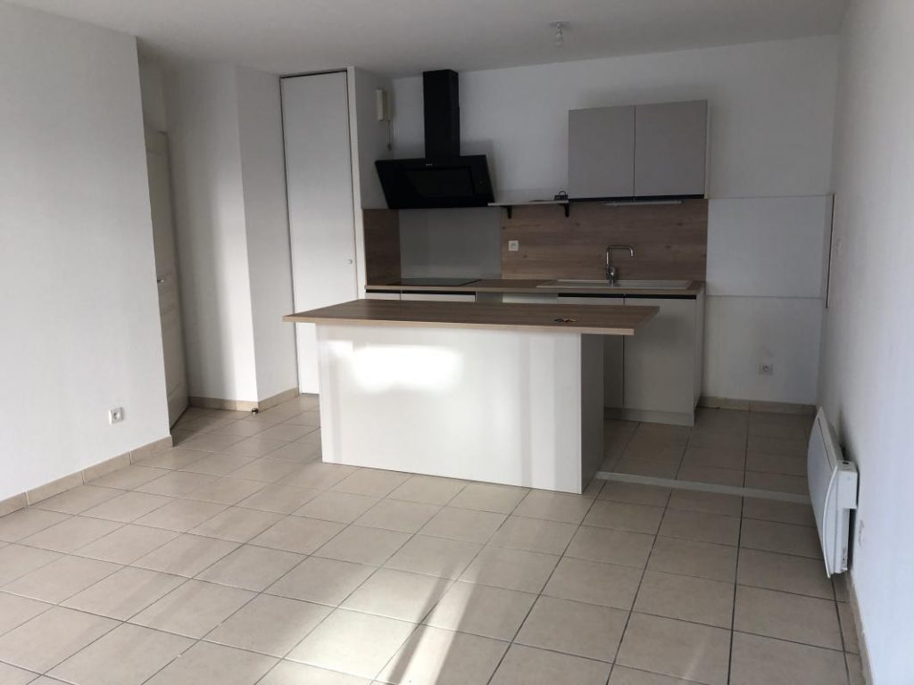 Photo Appartement-3-pièces-54-m²-à-Beziers-1