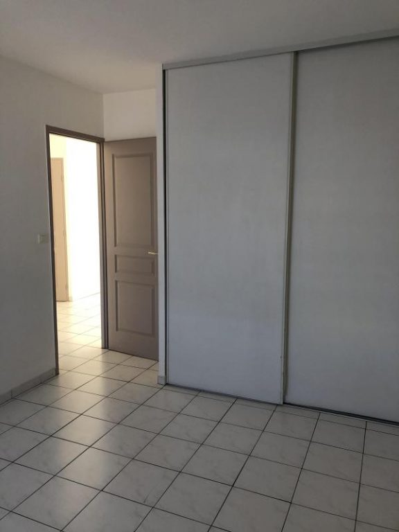 Photo Appartement-+-parking-3-pièces-64-m²-à-Beziers-6